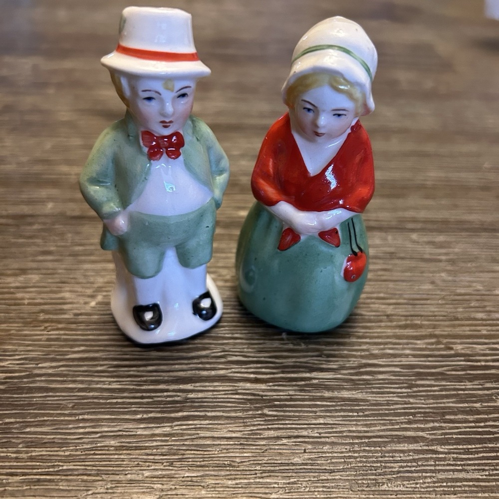 Czecho Slovakia Dutch Boy & Girl‎ Porcelain Salt Pepper Shakers Antique 1930-50s